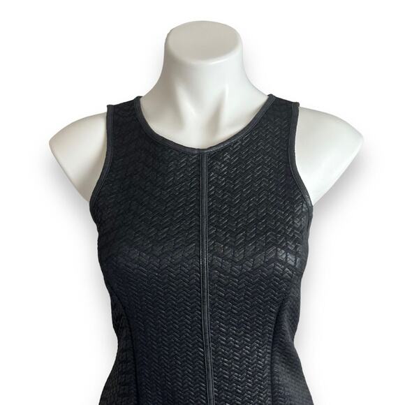 MONTEAU Dress Sz L Black Bodycon Sheath Textured Basketweave Chevron Mini LBD - Picture 4 of 12